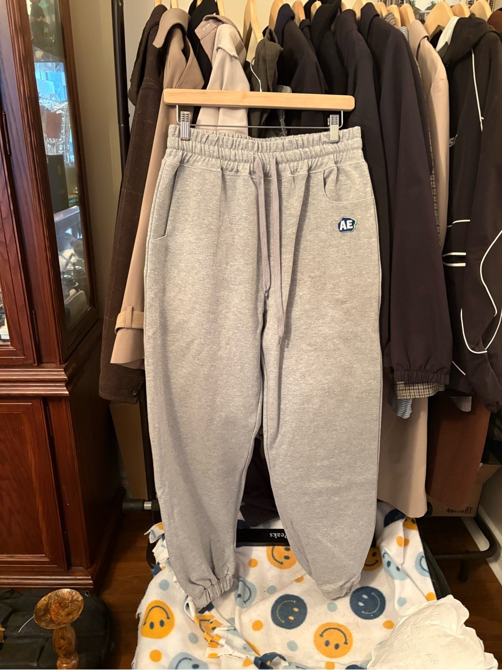 Men’s Gray Fleece Jogger Sweatpants